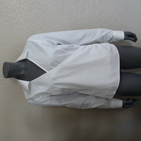 Brooks Brothers Criss cross  White Blouse w/ side zipper - Picture 12 of 12